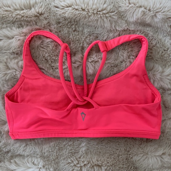 Girls 10 Ivivva Hot Pink Sports Bra - Picture 2 of 4